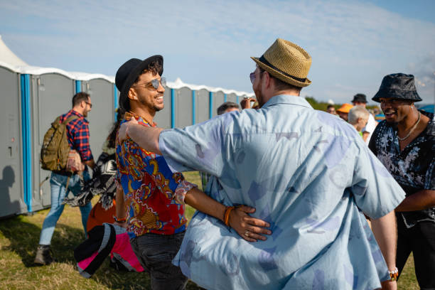 Best Luxury portable toilet rental  in Hlcrest, IL
